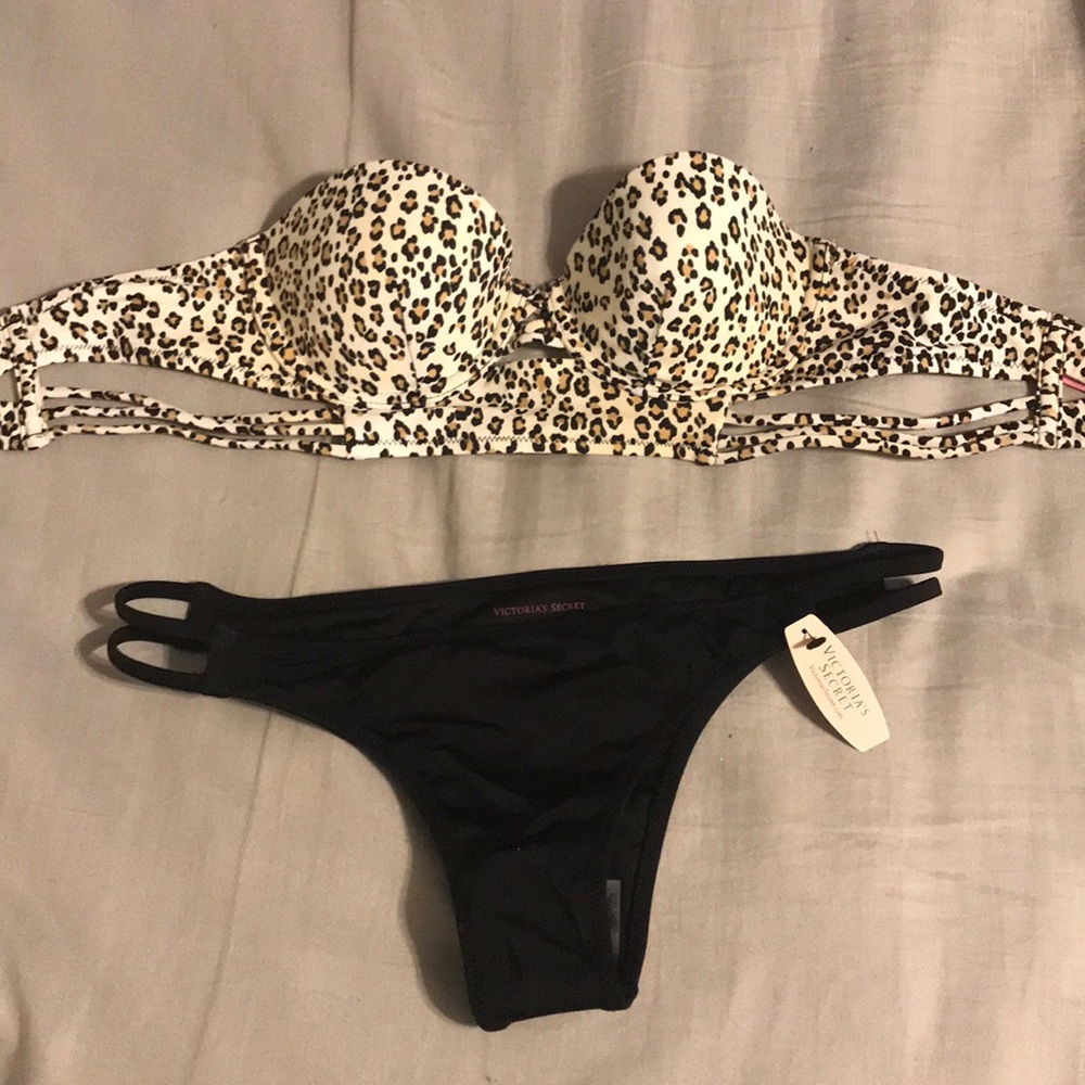 Victoria’s Secret Cheetah Bandeau & Black Bottom